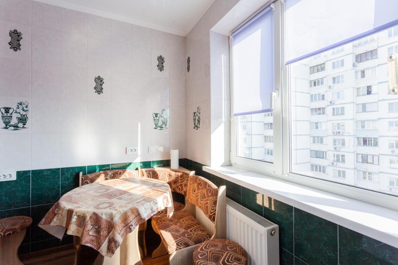 Квартира Біля Трц "Dream Town 2" Kyiv Exterior photo